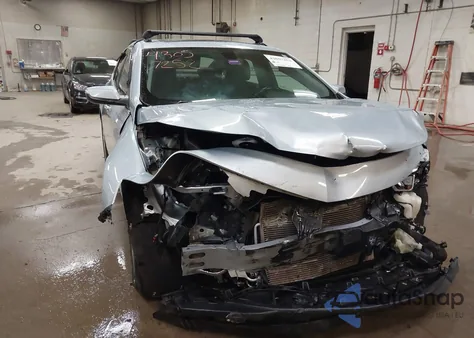 2018 Chevrolet Malibu Lt z USA, uszkodzony, nr VIN 1G1ZD5ST9JF124159